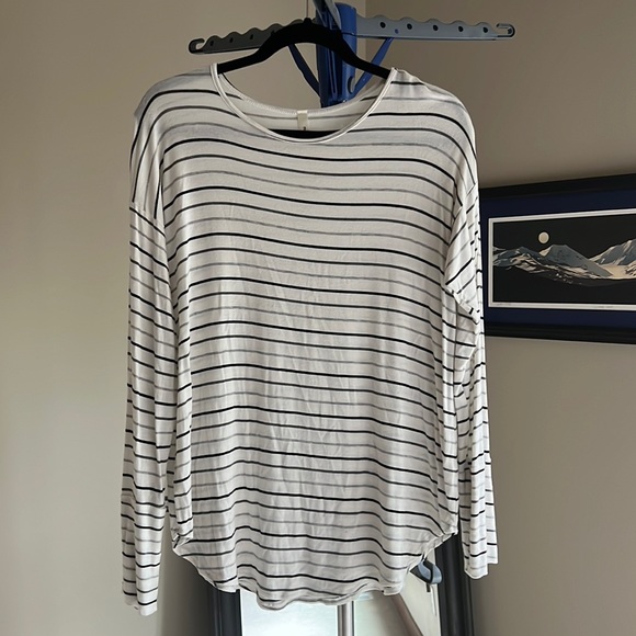 Women's Long sleeve Tee - Picture 1 of 4